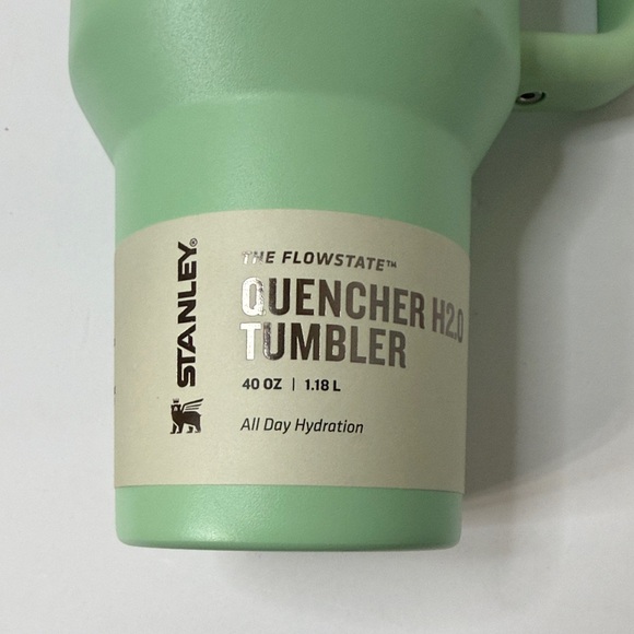Stanley Mint Green Quencher H2.0 Tumbler - Picture 3 of 8
